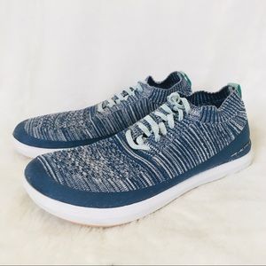 Altra Vali Shoes Womens 9 Blue White Knit Running Training Athletic Sneakers